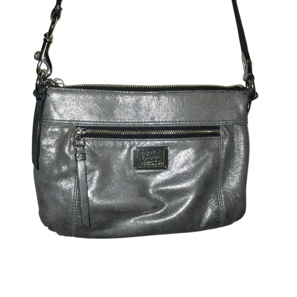 coach poppy silver metallic crossbody purse - Picture 1 of 4
